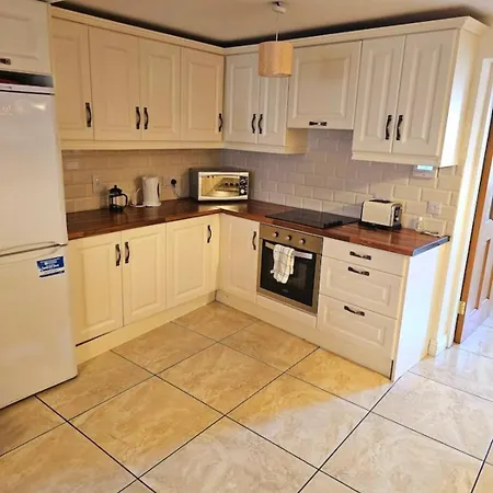 3 Bedroom House Holiday home *